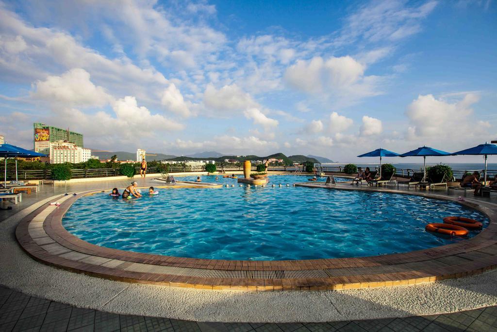 Pearl River Garden Hotel Sanya Exteriör bild