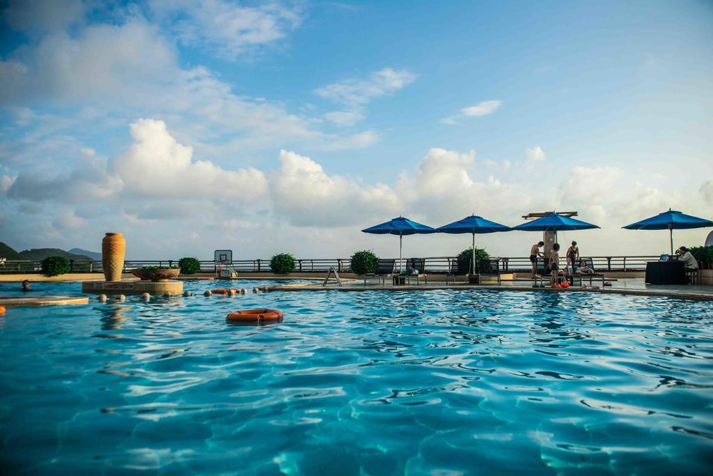 Pearl River Garden Hotel Sanya Exteriör bild
