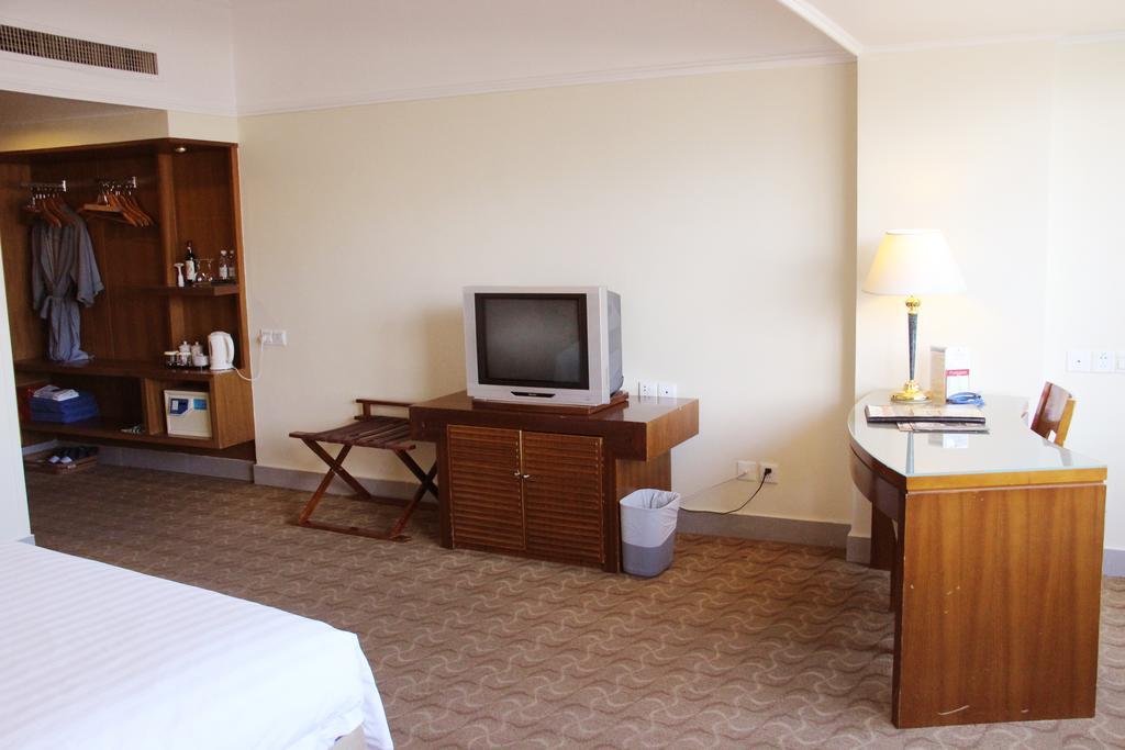 Pearl River Garden Hotel Sanya Rum bild