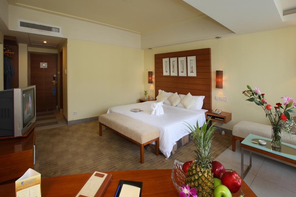 Pearl River Garden Hotel Sanya Exteriör bild